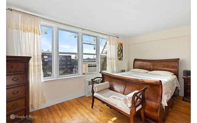 Sold by Douglas Elliman | media 6