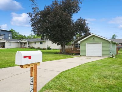 431 30th Street Dr SE, Cedar Rapids, IA, 52403