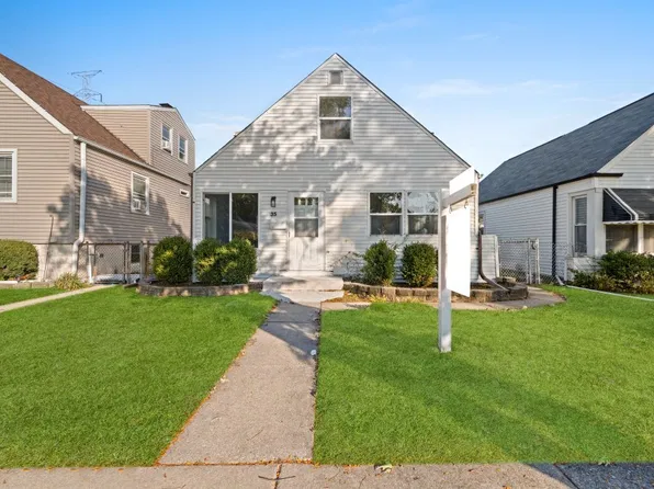 35 46th Ave, Bellwood, IL 60104