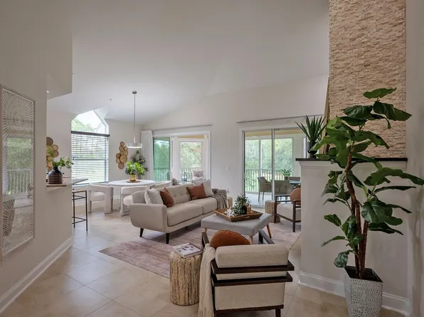 335 N Shore Cir #1021, Saint Augustine, FL 32092