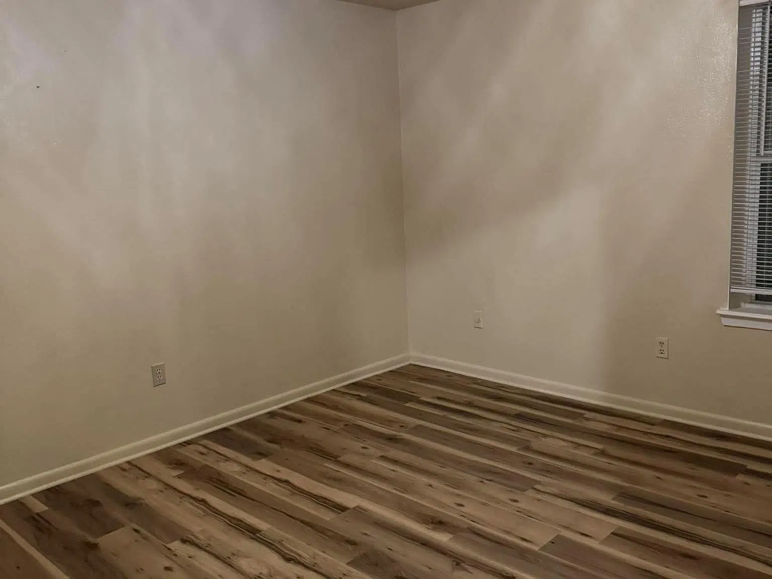 2 bed, 900 sqft, $1,150 — Photo 3