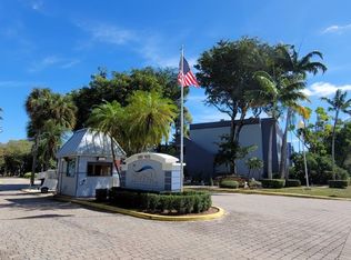 9351 Fontainebleau Blvd APT B416, Miami, FL 33172