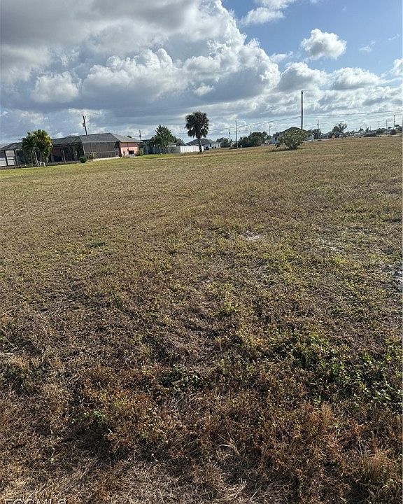 2nd image of 2106 NE 17th Ter