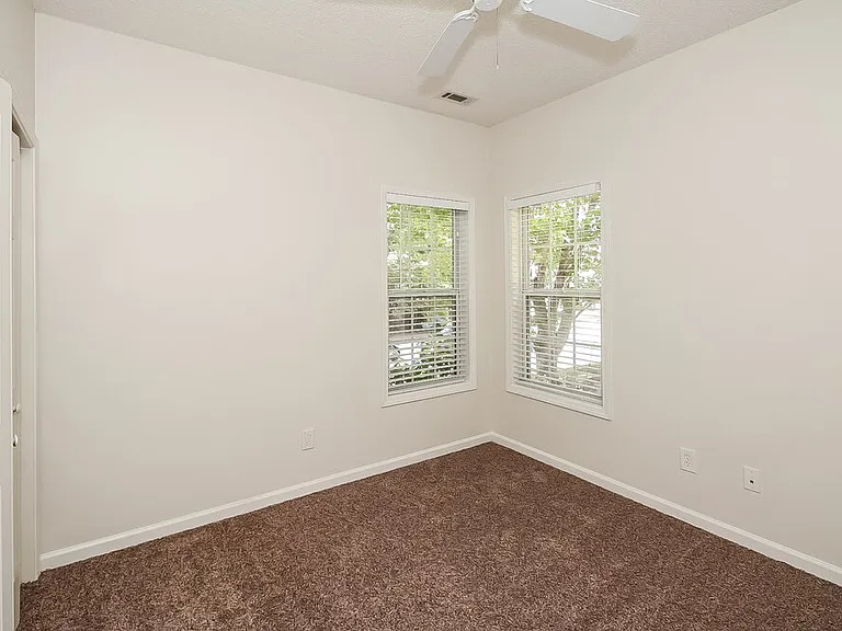 363 Freeman Forest Dr — Photo 14
