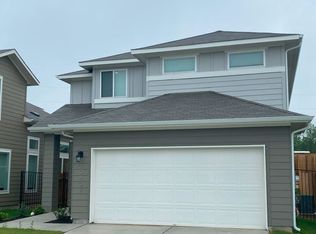 10807 Sentinel Dr, Austin, TX 78747