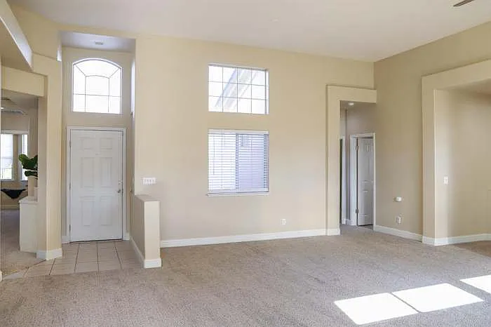5745 W Decatur Ave — Photo 3