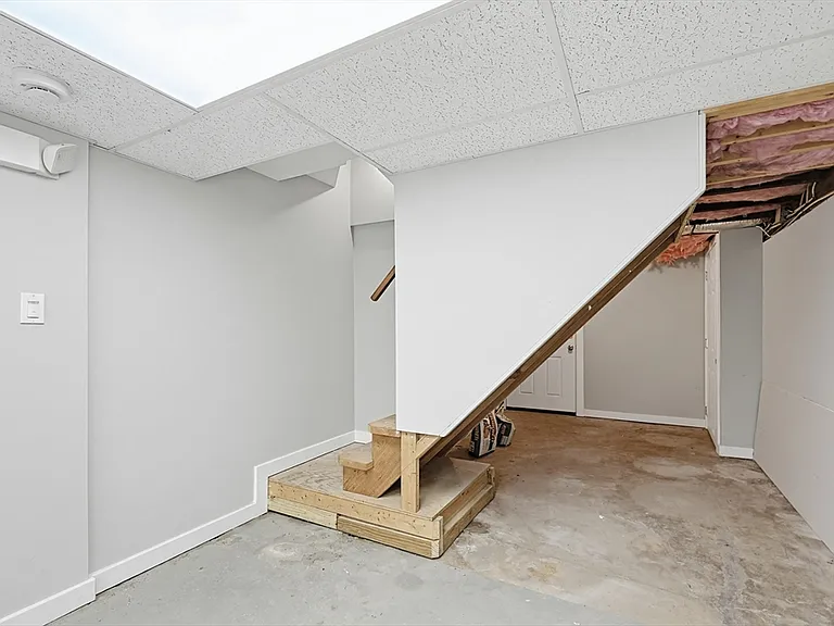 106 Dean Ave #1 — Photo 31