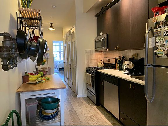 2nd image of 295 Stockholm St APT 3B
