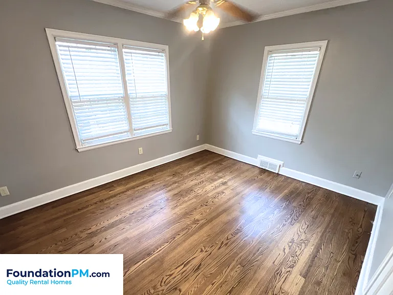 252 E Edwin Cir — Photo 16