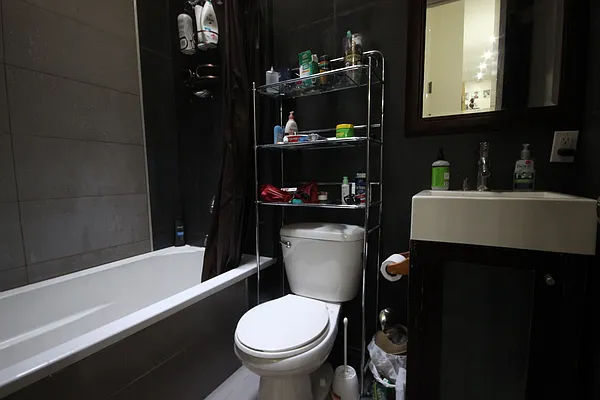 Rented by Nooklyn NYC LLC | media 5