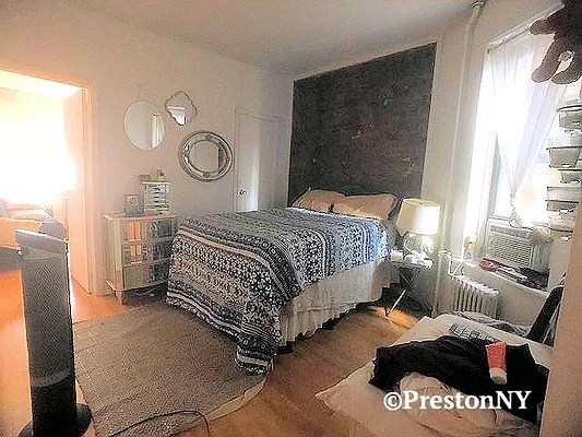 Rented by JM Preston Properties LLC | media 27