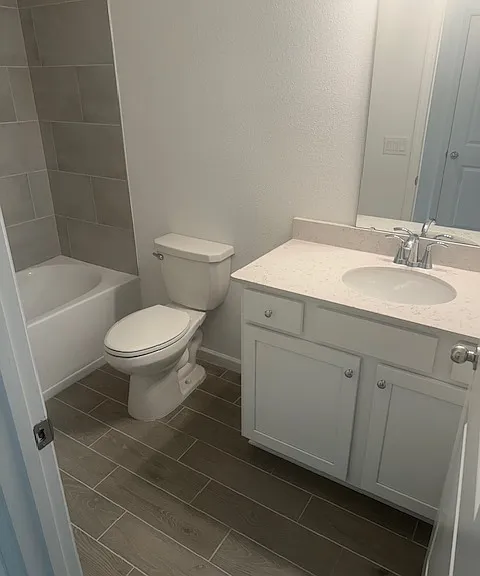 1537 Huntley Hollow Dr — Photo 4