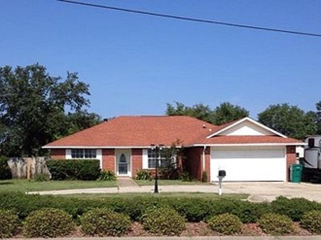 1st image of 2723 Shalimar Dr