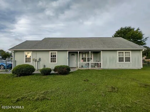 108 Parnell Road, Hubert, NC 28539