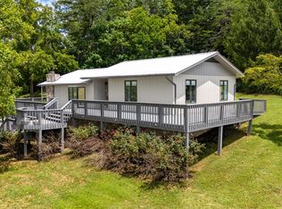 2408 Russell Rd, Kodak, TN 37764