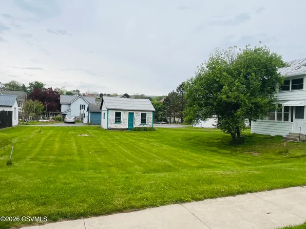 1-88 Wagner Ave, Montgomery, PA 17752