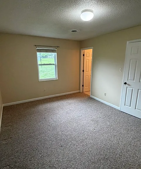 4912 Bradshaw Rd — Photo 7
