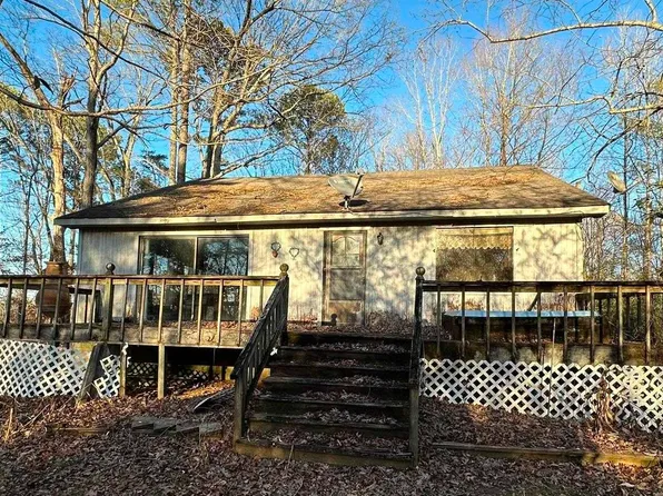 25 Forest Ln, Trussville, AL 35173