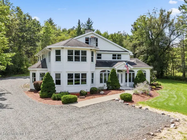 52 Barney Rd, Brackney, PA 18812