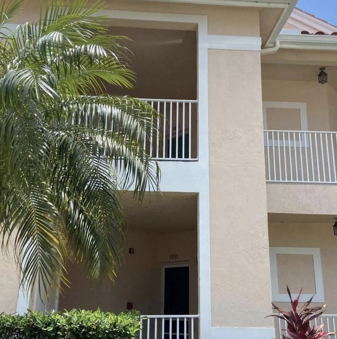 1 bed, 1.0 bath, 800 sqft, $2,150 — Photo 1