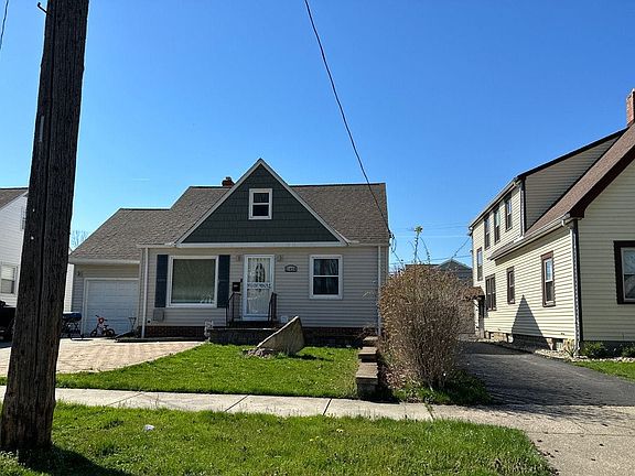 5th image of 21460 Westport Ave