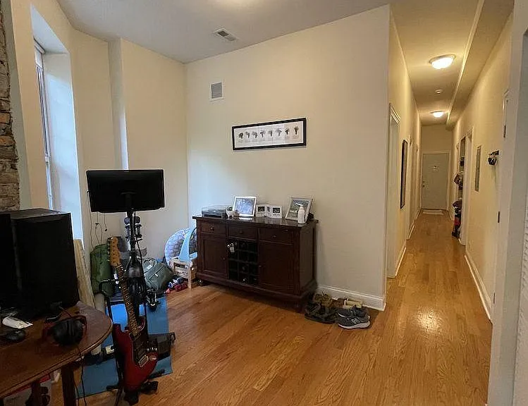 1738 W Huron St #2A — Photo 5