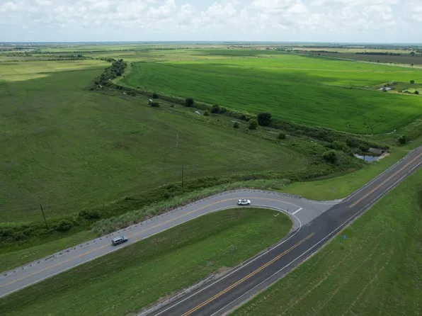 0 Fm 1410, Winnie, TX 77665