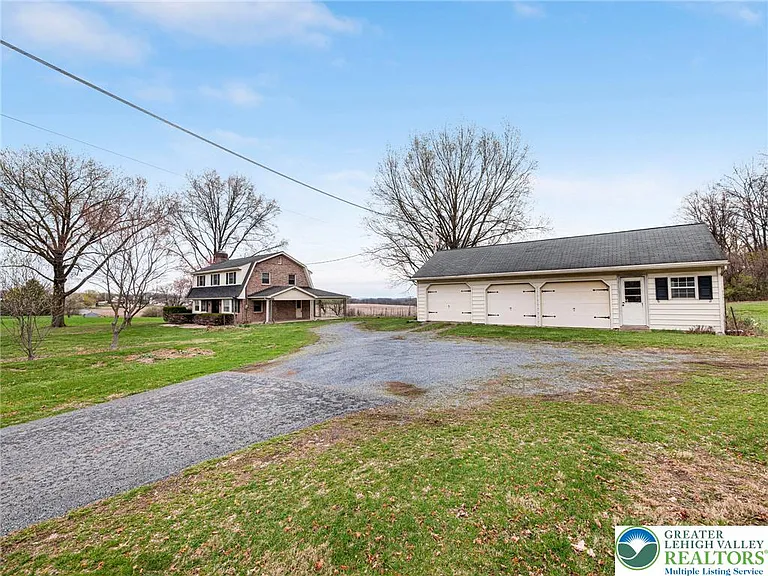 301 Ontelaunee Dr — Photo 26