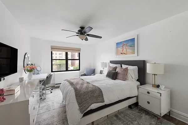 Sold by Compass | media 8