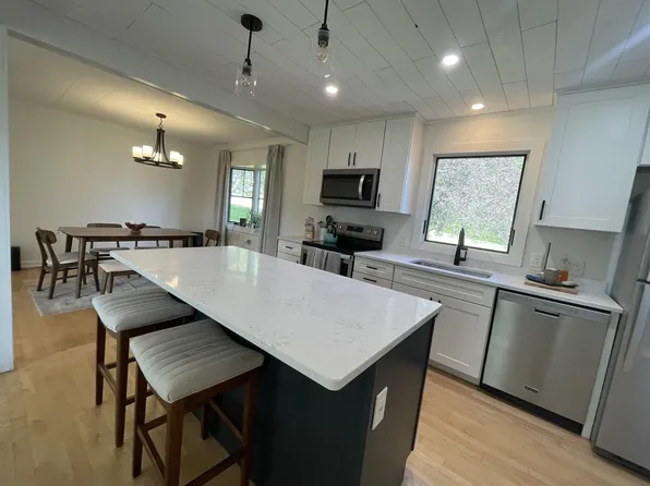 17 Fairwood Heights, Morristown, VT 05661