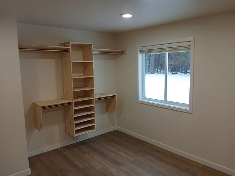 735 Cedar Ave SE — Photo 12