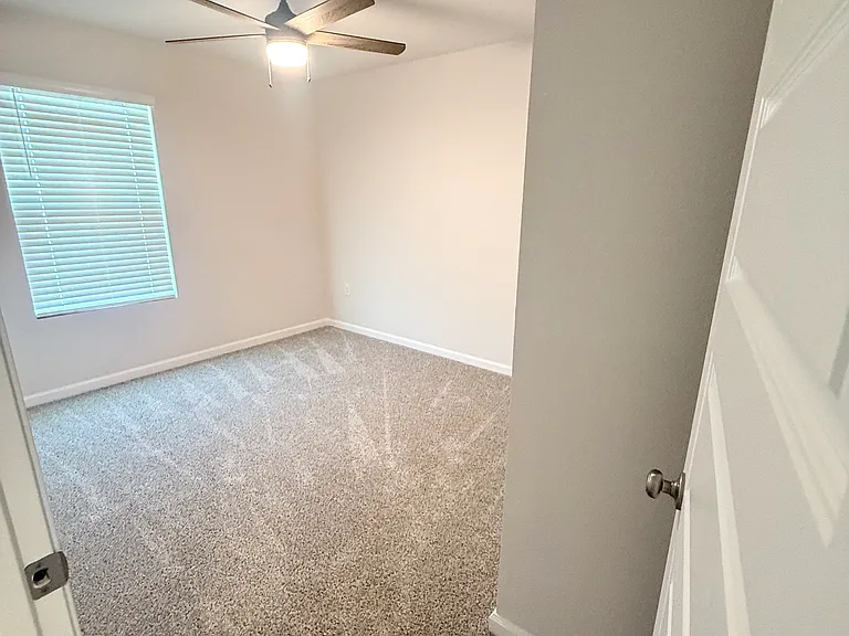4335 Redbay Ct — Photo 21