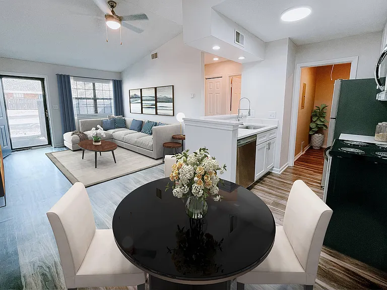 Summerfield Apartments — Photo 2