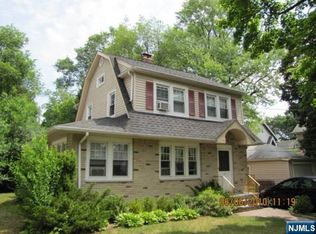 483 Cumberland Ave, Teaneck, NJ 07666