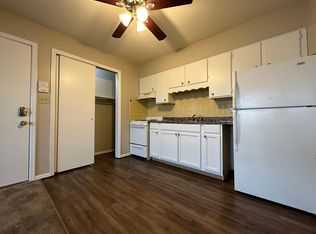 339 Riley Dr UNIT C4, Bloomington, IL 61701