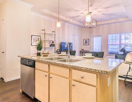 2nd image of 4401 Chouteau Ave APT 2111