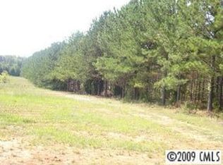 3050 Clinzo Feemster Rd, Hickory Grove, SC 29717