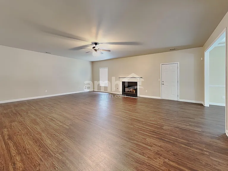 148 Crescent Woode Dr — Photo 6
