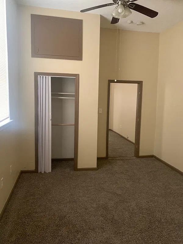 4 bed, 2.0 bath, 747 sqft, $1,375 — Photo 2