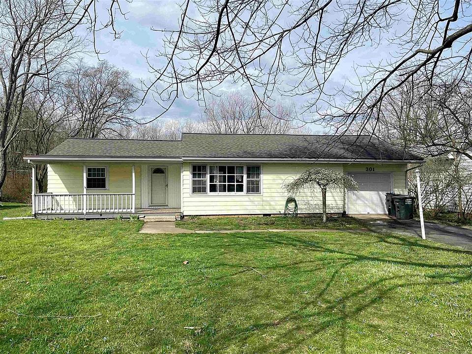 1st image of 301 N Orchard Dr