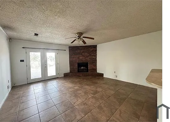 3 bed, 1500 sqft, $1,750 — Photo 4