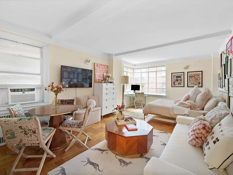 110 E 87th St #3F — Photo 1