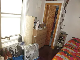 Rented by Rennit Inc.