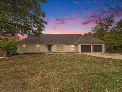 6964 Renner Rd, Shawnee, KS, 66217