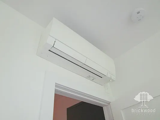 Rented by Brickwood Realty | media 108