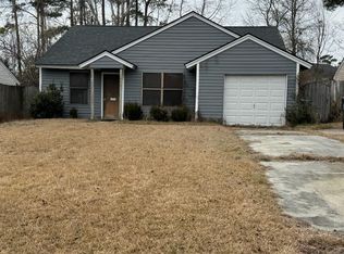 1270 Maryland Dr, Ladson, SC 29456