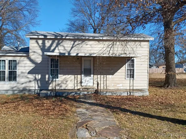 219 W Denbo St, Catoosa, OK 74015
