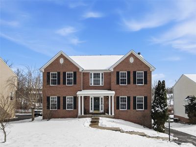 138 Hunters Run Dr, Coraopolis, PA, 15108