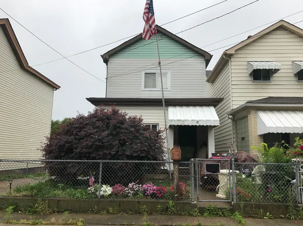 805 Railroad St, Mc Kees Rocks, PA 15136