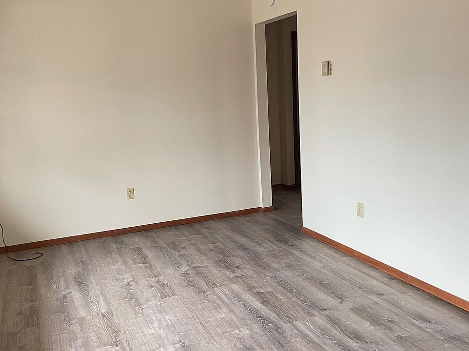 1st image of 304 E 14th St #304